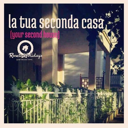 Roseto Holidays Roseto Degli Abruzzi Exterior foto